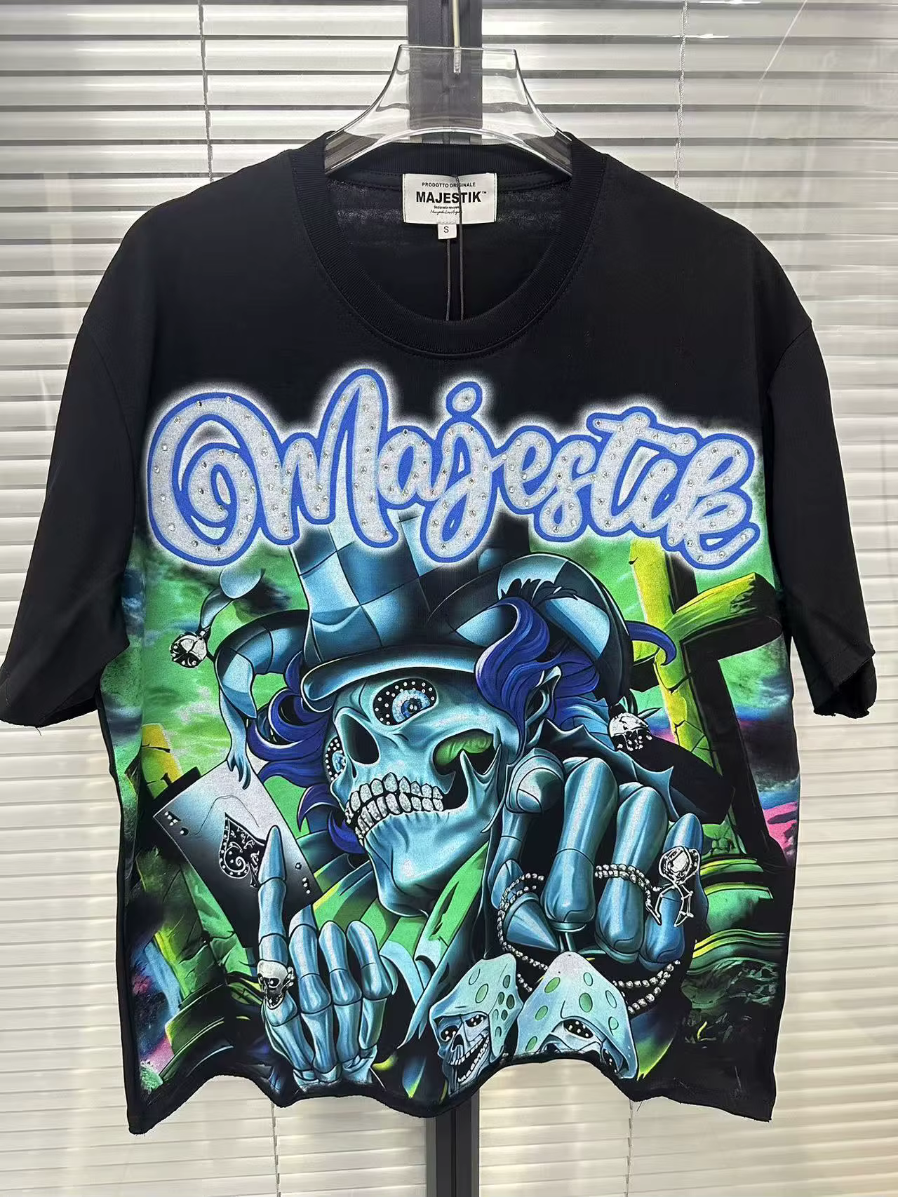 MAJESTIK